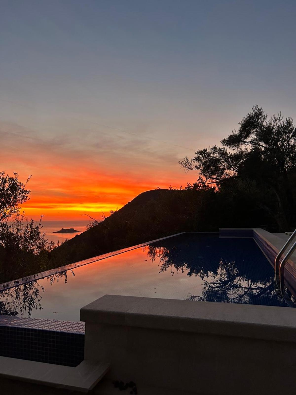 Apartament Mongoose Herceg Novi Zewnętrze zdjęcie
